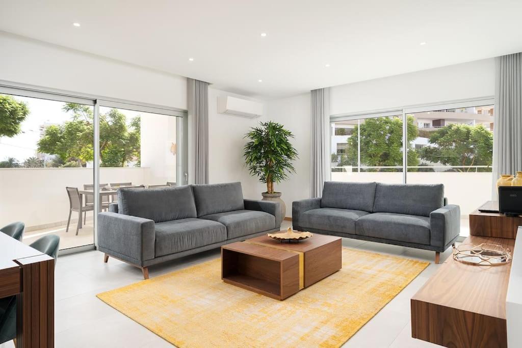 Lagos Luxury New 2 Bedroom Apartment Built 2022 Dış mekan fotoğraf