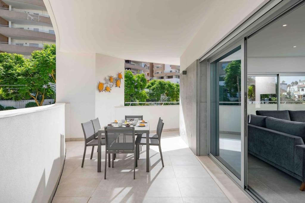 Lagos Luxury New 2 Bedroom Apartment Built 2022 Dış mekan fotoğraf