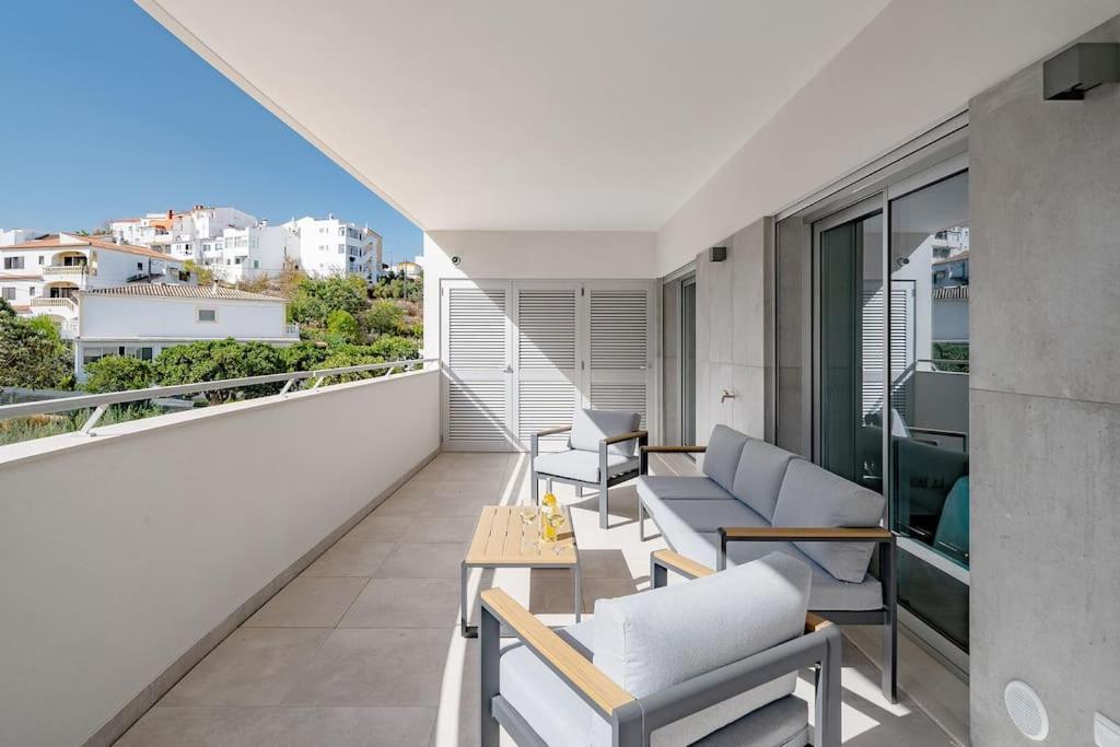 Lagos Luxury New 2 Bedroom Apartment Built 2022 Dış mekan fotoğraf
